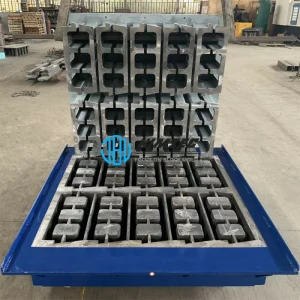 Concrete hollow brick mould